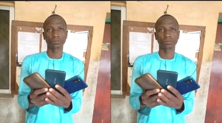 Fake Lecturer Enters Level 100 Class, Conducts Quick Test, Seizes Phones Of Students And Run